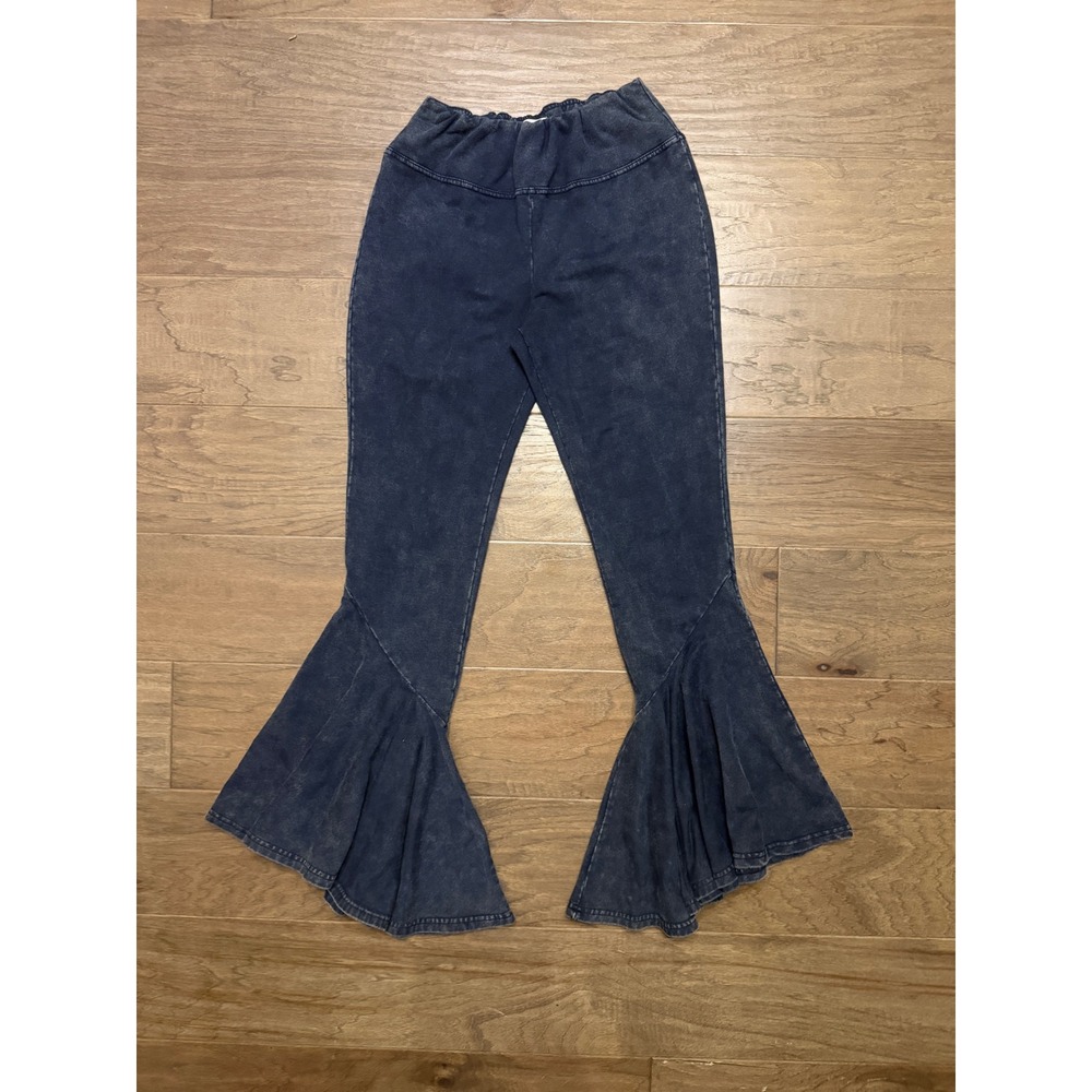 Earthbound Trading Co Blue Acid Wash Flare Bell Bottom Boho Pants Womens Small - Picture 1 of 9
